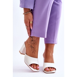 FJ1 Klassische Lederpantoffeln für Damen Weiß Loara 1