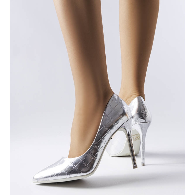 PA1 Silbernadeln mit Raison-Prägung verziert silber- 1