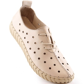 Bequeme durchbrochene beige Damenschuhe aus Leder Artiker 48C0568 1