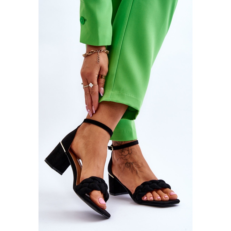 FB2 Wildleder-Sandalen mit hohen Absätzen und verzierten schwarzen Azela-Zöpfen 2