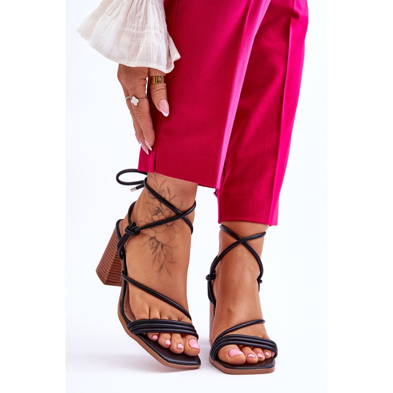 Damen-Ledersandalen mit Absatz Schwarz Seyna 1