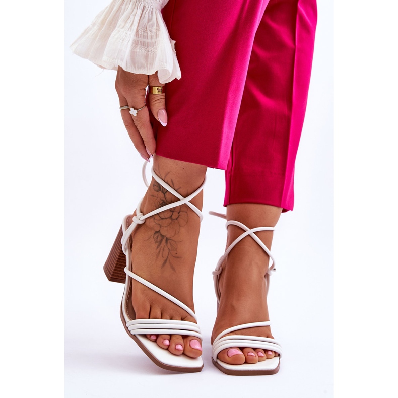 Damen-Ledersandalen mit Ferse Weiß Seyna 1