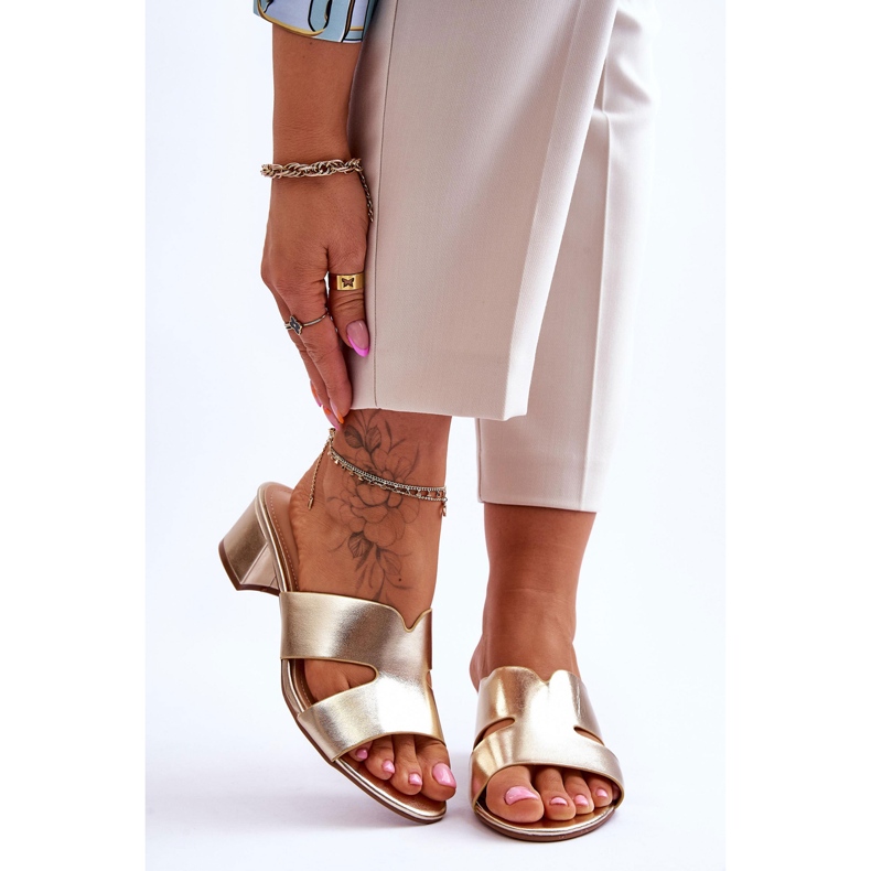 FJ1 Klassische Ledersandalen mit niedrigem Absatz Golden Miley 1