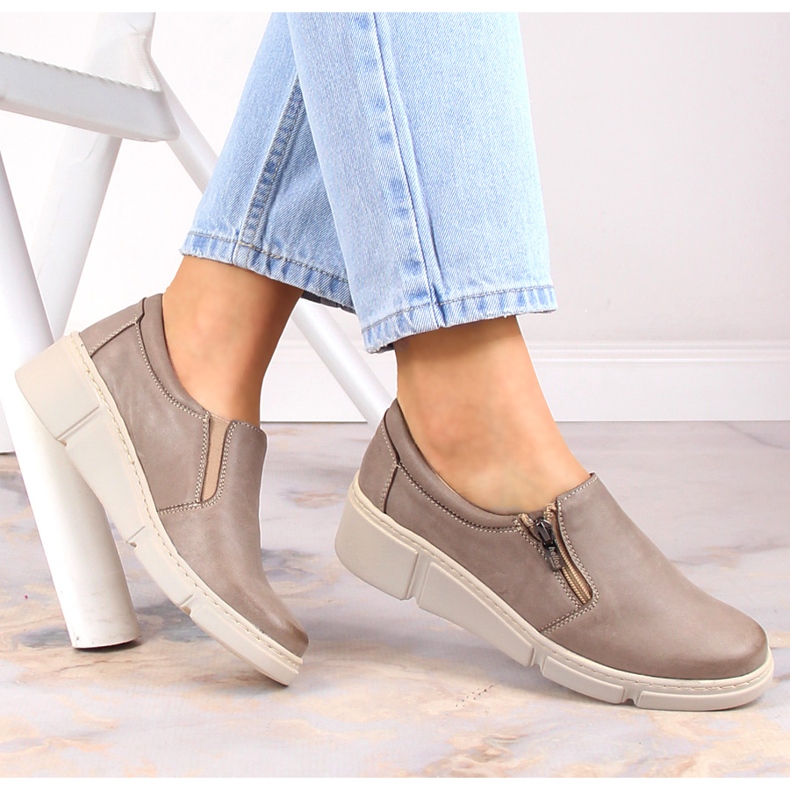 Bequeme Damen-Lederkeilschuhe beige Helios 404-02 1