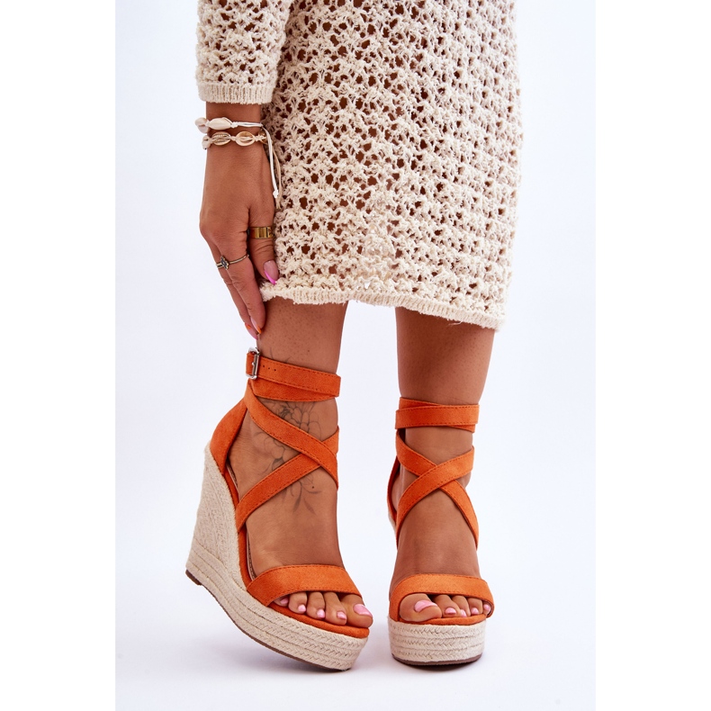 FJ1 Bequeme orangefarbene Lemira Sandalen mit hohem Keilabsatz 1