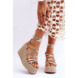 FJ1 Gold Margaritt Keilsandalen golden 1