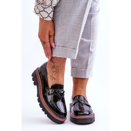 Vinceza Lackierte Damen-Plateau-Loafer mit Verzierung Schwarz Jonett 1