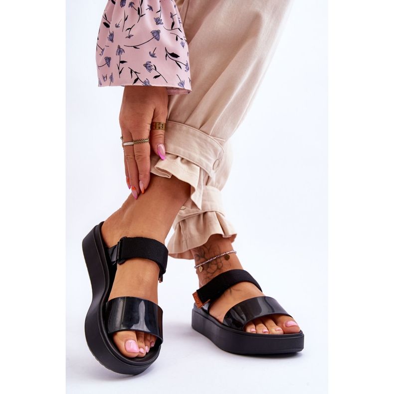 ZAXY Vegane Sandalen mit Klettverschluss HH285282 Schwarz 2