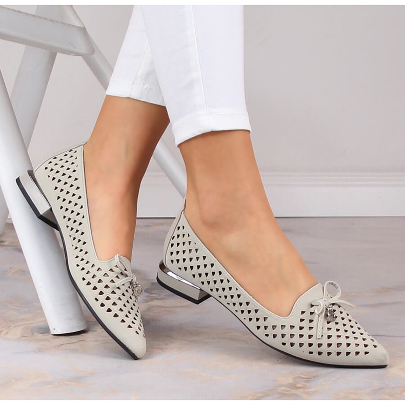 Durchbrochene spitze Damenschuhe Jezzi ASA178-5 silber- 1