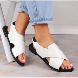 Flache Damen-Sandalen zum Hineinschlüpfen weiß Potocki YQ21024 1