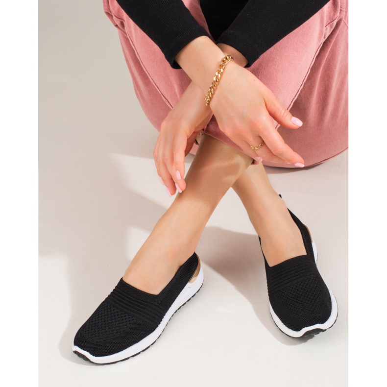 Durchbrochene schwarze Shelovet-Sneakers für Damen 2