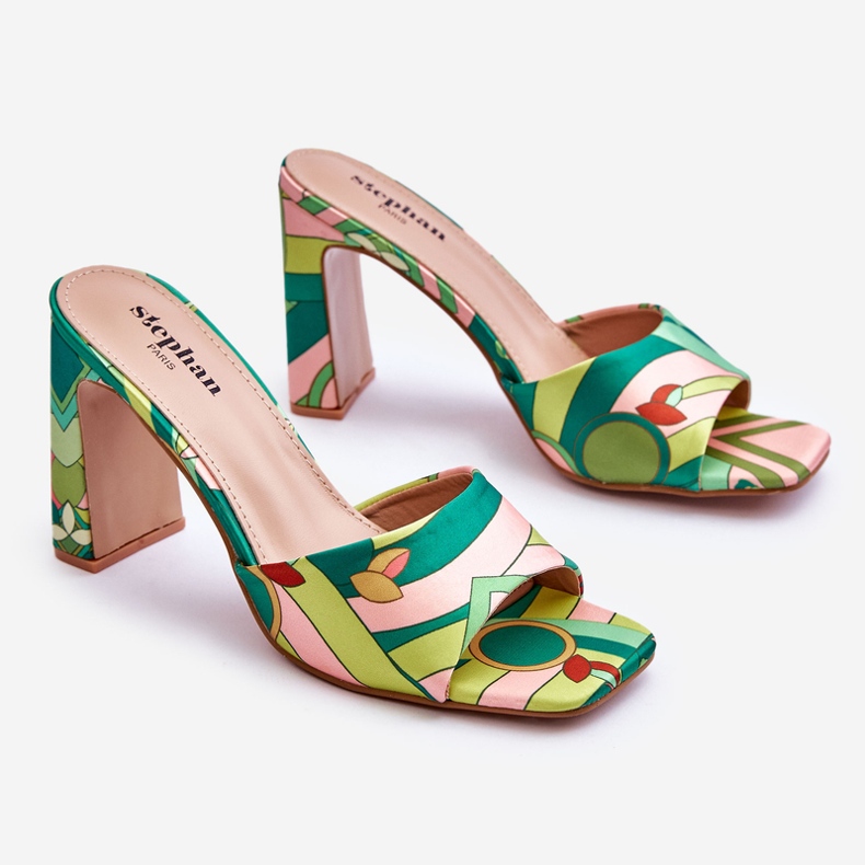 Gemusterte Damenhausschuhe mit Absatz Grün Adelise mehrfarbig 1