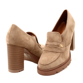 Evento Modische Mokassins auf dem Plateau und beiger Leiste 4