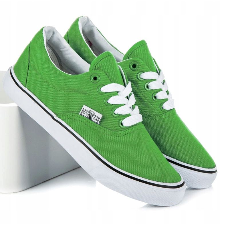 New Age Sportschuhe grün 1