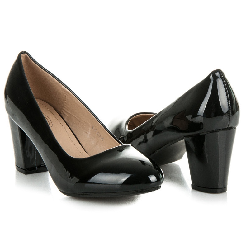 Schwarze Pumps 1
