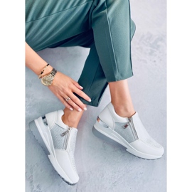 BM Atwood Weiße Turnschuhe mit Keilabsatz 2