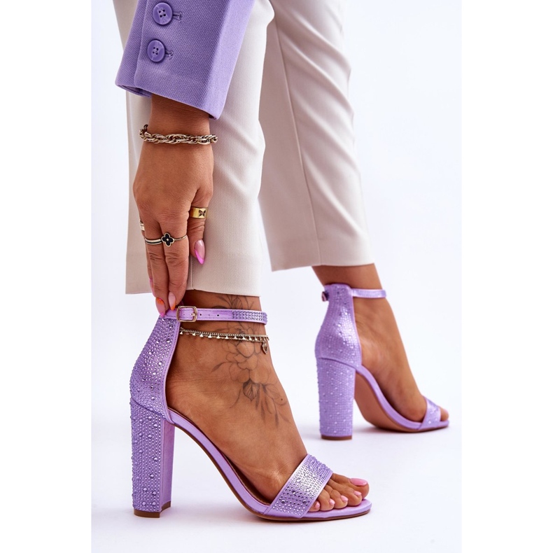 Damensandalen auf High Heels mit Zirkonia lila idealistisch violett 2