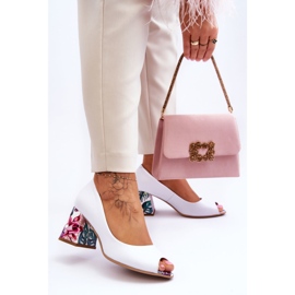 Lewski Shoes Lederpumps mit dekorativem Absatz Leski Schuhe 2608/K Weiße Erbsen 2