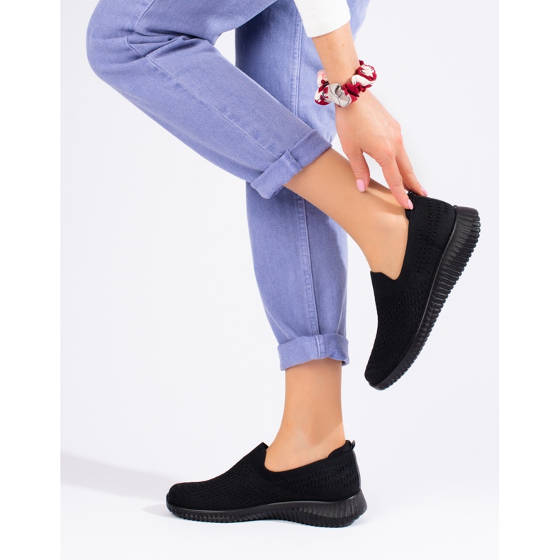 Leichter Textil-Sportschuh schwarz T.Sokolski 1