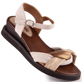 M. DASZYŃSKI Keilsandalen für Damen in Beige M.Daszyński MR2267-4 1