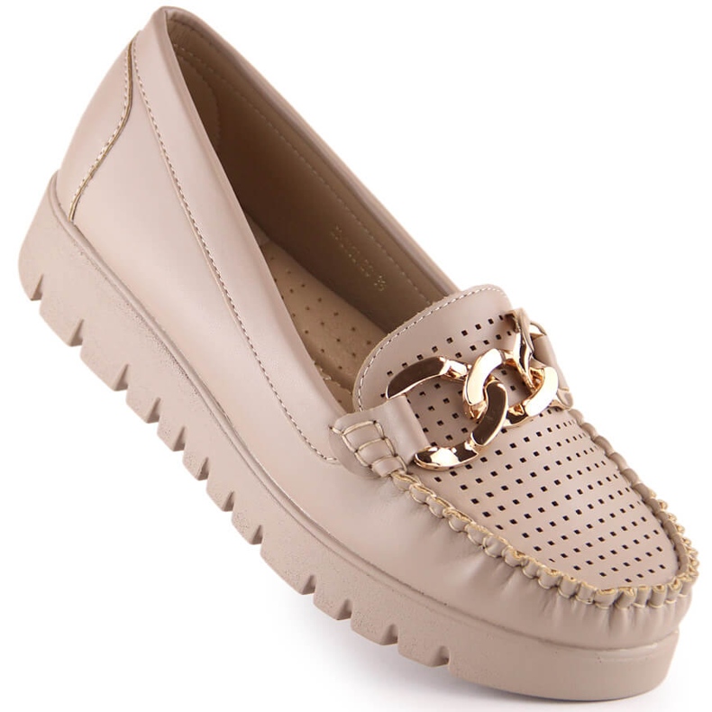 Beige Loafer für Damen auf der Plattform mit einer Kette Potocki YQ21021 1