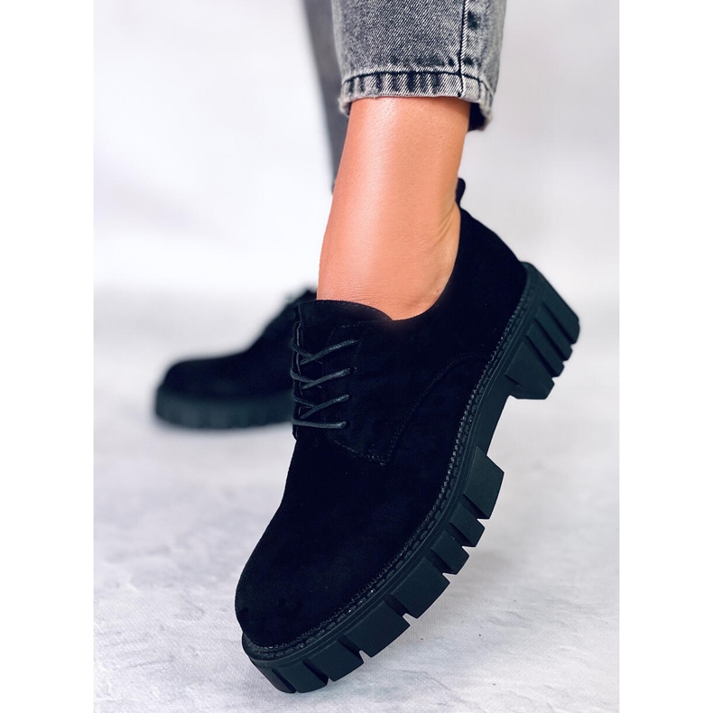 PA1 Amparo Plateau-Loafer aus schwarzem Wildleder 1