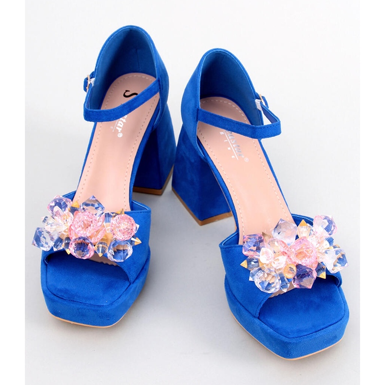 Sandalen mit breitem Absatz und Mirella Blue-Steinen blau 1