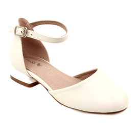 Evento Weiße Ballerinas, MISSE Kommunionsandalen 1