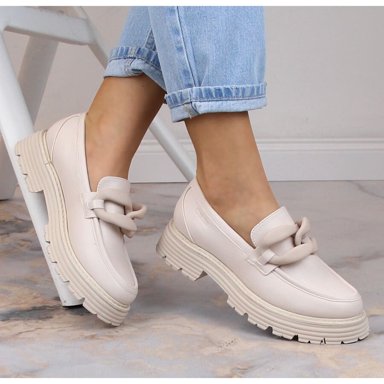 Big Star High Heels und Plateau Loafer mit Kette beige LL274581 1