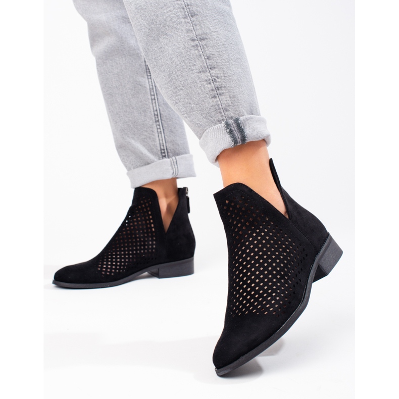 W. Potocki Durchbrochene Frühlingsstiefel für Damen Potocki aus schwarzem Wildleder 1