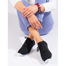 Klassische schwarze Sportschuhe zum Schnüren von Shelovet 1