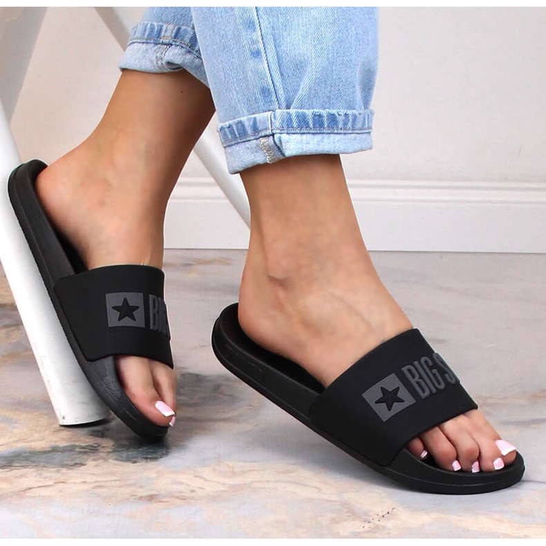 Schwarze Damen-Badeschuhe Big Star FF274A200 1