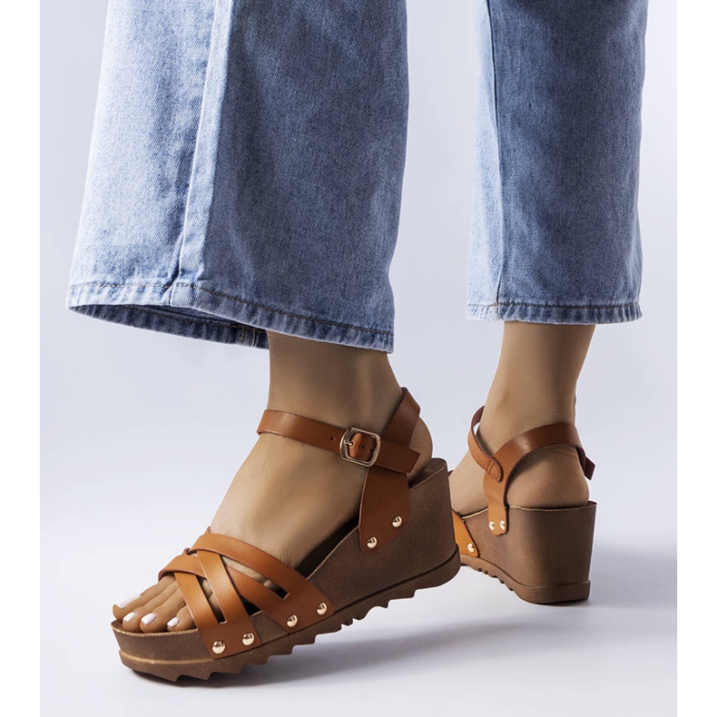 BM Braune Sandalen mit Keilabsatz von Audric 1