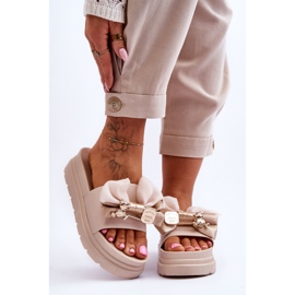 PE1 Hausschuhe mit Schleife und dekorativem Teddy Beige Suzy 1