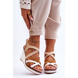 Keilsandalen mit beigen Streifen Ellen 1