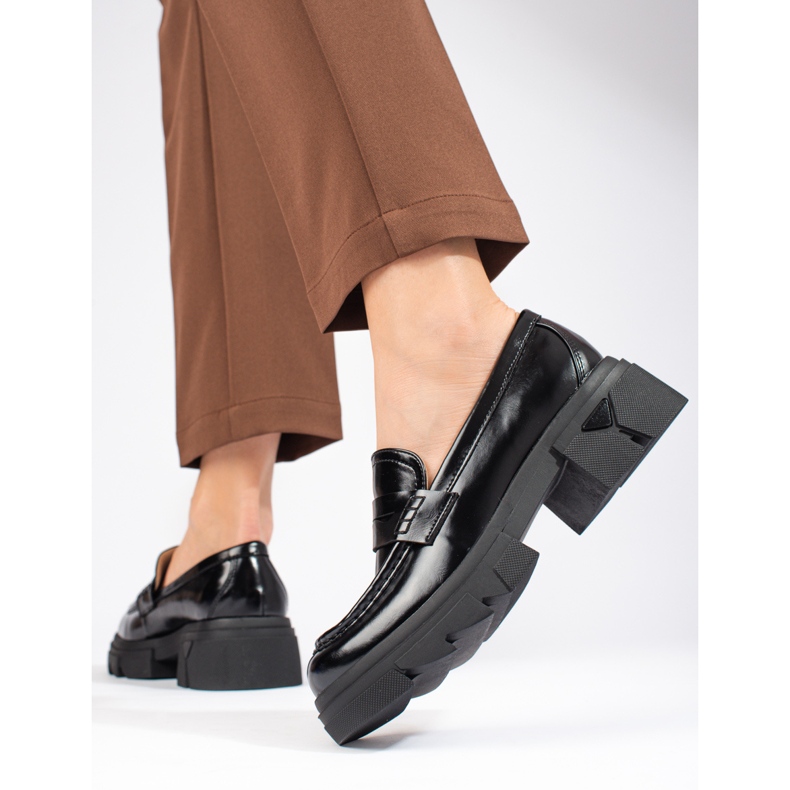 Schwarze, klassische Shelovet Plateau-Mokassins 1