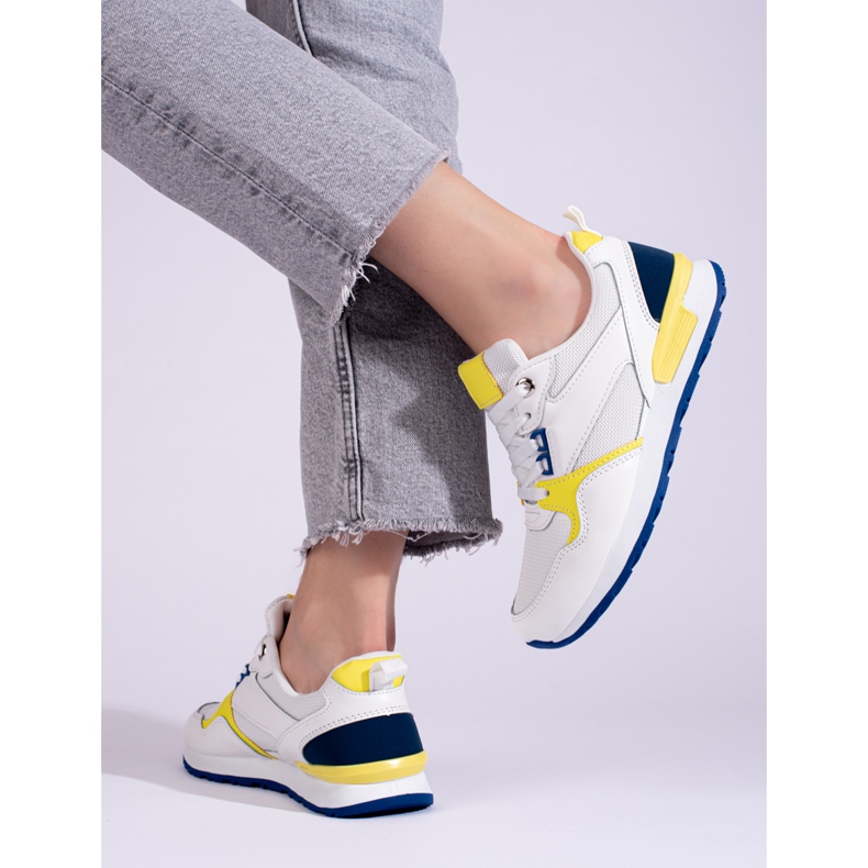 Sportschuhe für Damen von Shelovet weiß 1