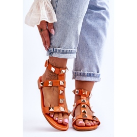 Ledersandalen für Damen mit großen Nieten Orange Mishigan 1
