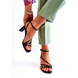 Frauen bemalt schwarze Sandalen schwarz 2