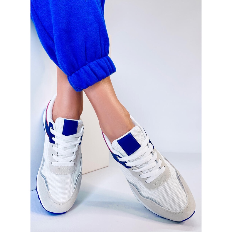 BM Cagle Graue Damenturnschuhe 1