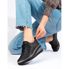 Schwarze Keilschuhe aus Leder von T.Sokolski 1