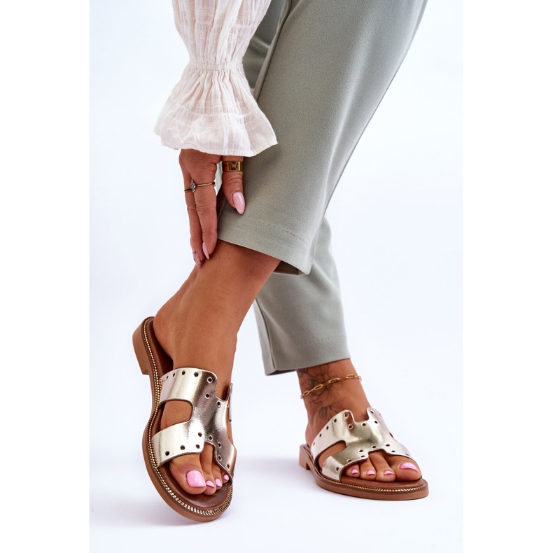 Lemar Damenhausschuhe mit dekorativen Ausschnitten Gold Emily golden 2