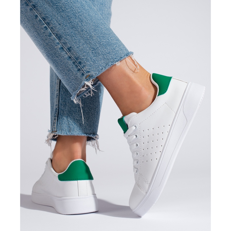 Weißer, bequemer Damen-Sportschuh von Shelovet 1