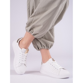 Weißer bequemer Shelovet Damen Sportschuh 1