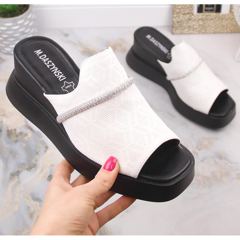 M. DASZYŃSKI Keilsandalen für Damen weiß M.Daszyński SA209-2 1