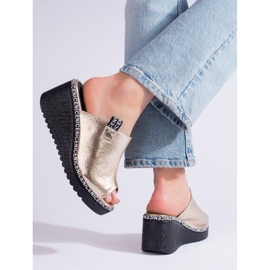 Goldene Shelovet-Keilhausschuhe für Damen 1