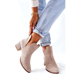 Lewski Shoes Damen Wildleder Stiefeletten mit Ausschnitten Lewski Cappuccino 3074 / B beige 2