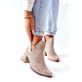 Lewski Shoes Damen Wildleder Stiefeletten mit Ausschnitten Lewski Cappuccino 3074 / B beige 1