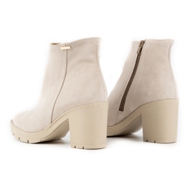 Olivier Riva Damen-Wildleder-Stiefel in Hellbeige 1