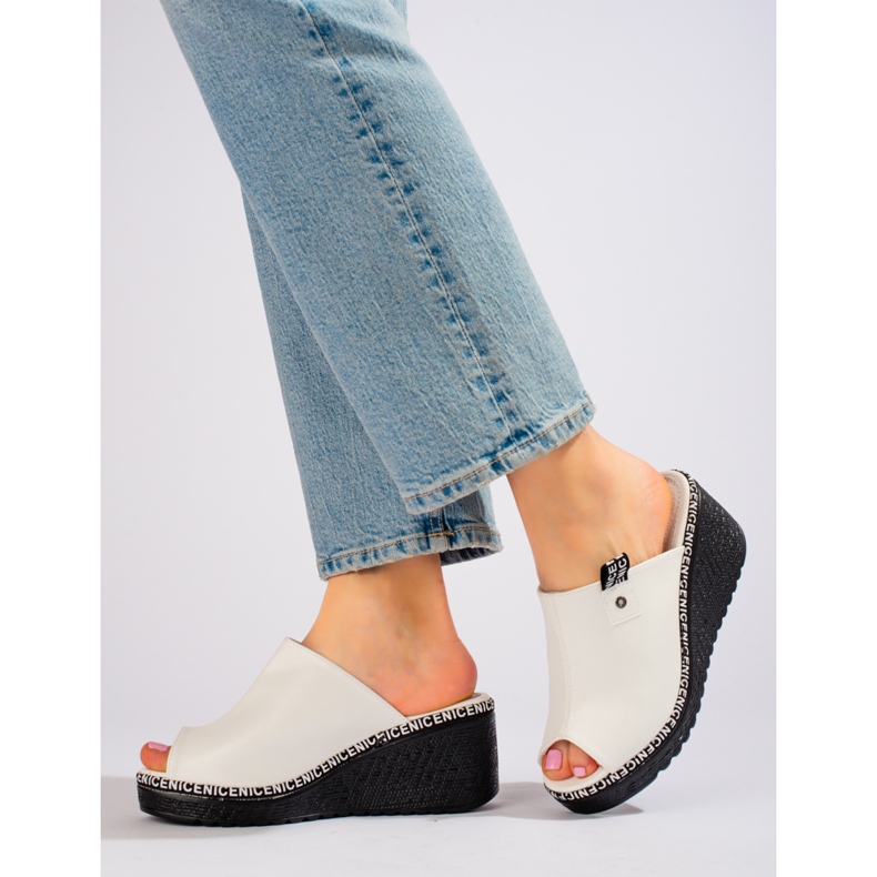 Weiße Shelovet-Keilhausschuhe für Damen 1